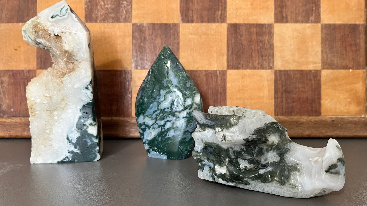 ✨ Moss Agate Crystal Bundle - £60 ✨