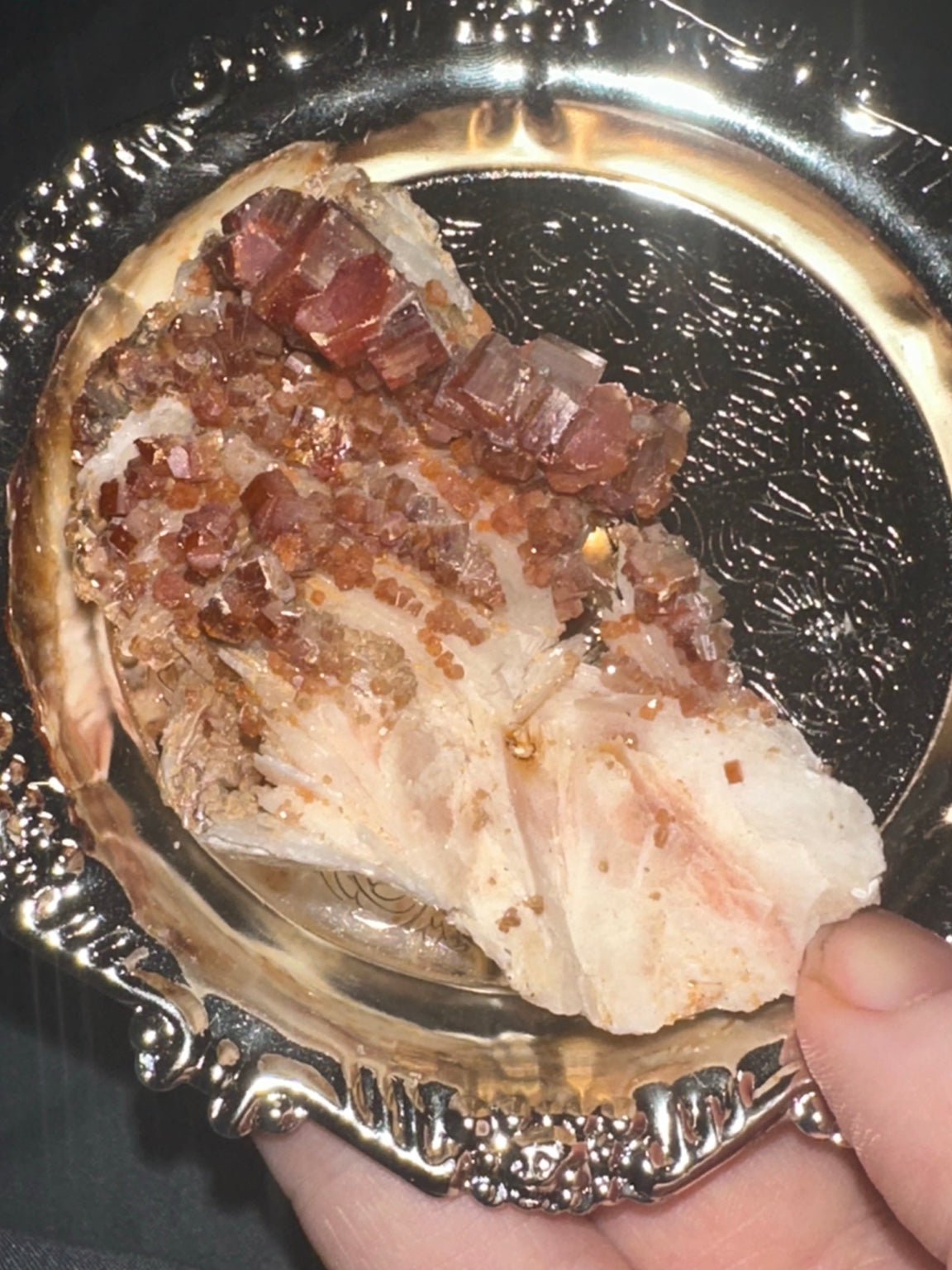 Vanadinite on barite crystal specimen, reverse view
